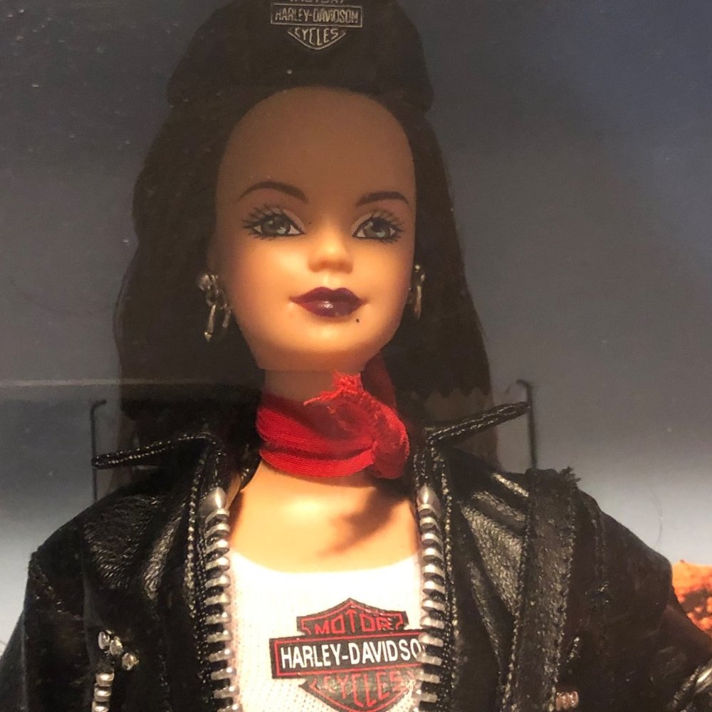 Vtg Harley Davidson Barbie Biker Doll Collector Edition Red Scarf Doll Stand NIB
